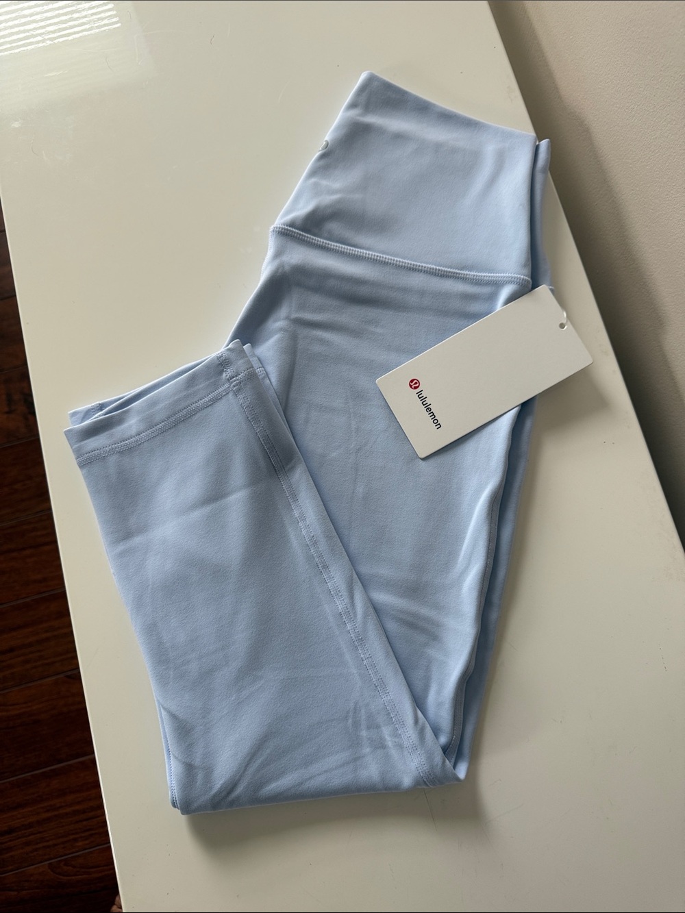 Lululemon Size 8 align HR crop 21” pastel blue NWT